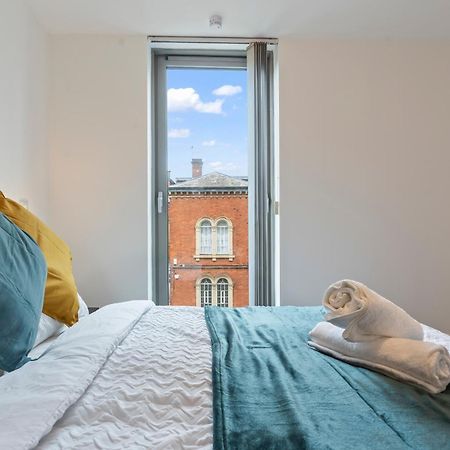 Heart Of City Centre Luxury Apartment With Secure Underground Parking Birmingham Esterno foto