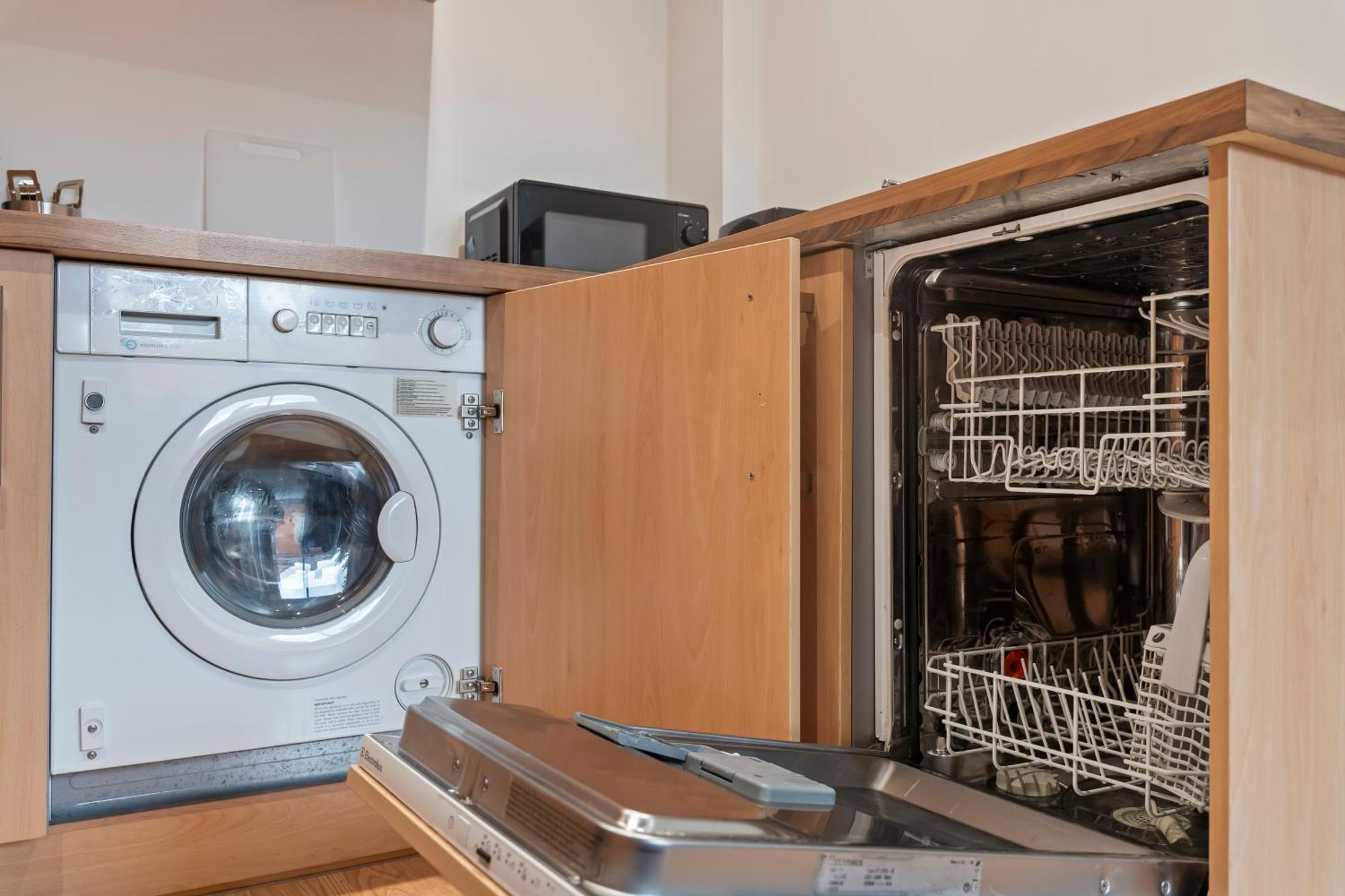 Heart Of City Centre Luxury Apartment With Secure Underground Parking Birmingham Esterno foto